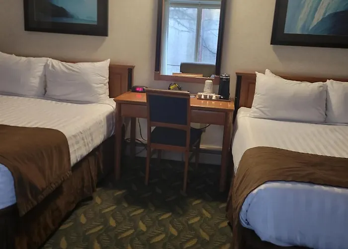 Queen Room